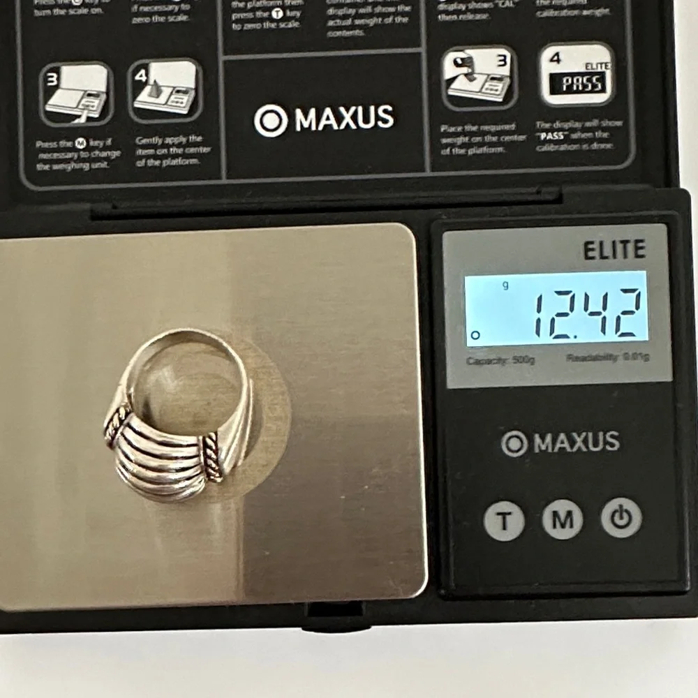 925 silver 14k yellow gold Elegant Silver Ring - Picture 9 of 13